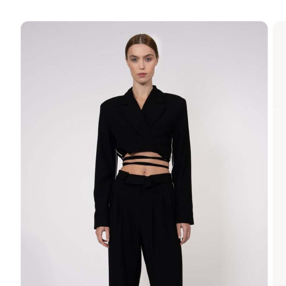 Nonchalant Label Cade Crop Jacket Black XS fits Small Ribbons Cut Off